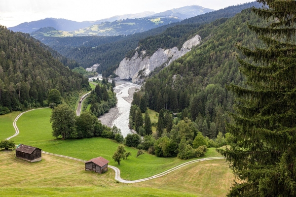 Zwischen Tag und Nacht in der Rheinschlucht